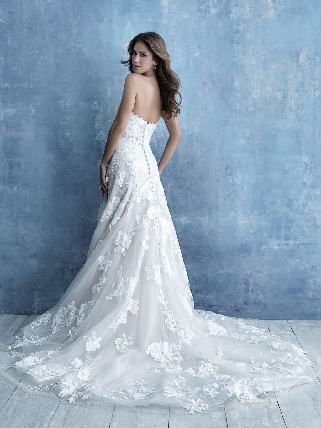 9708